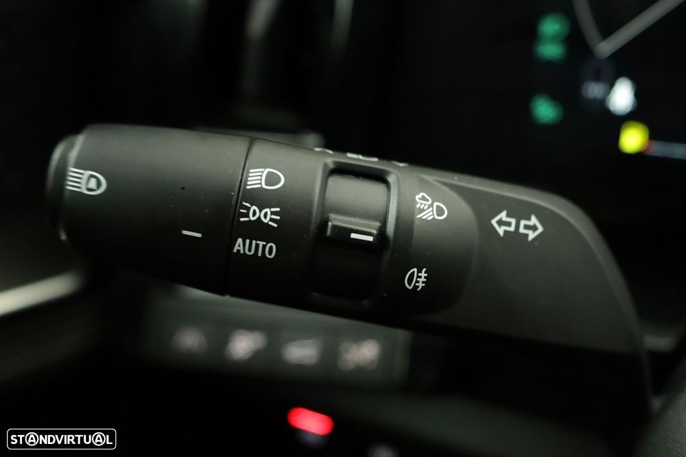 Renault Austral 1.2 E-Tech Iconic - 16