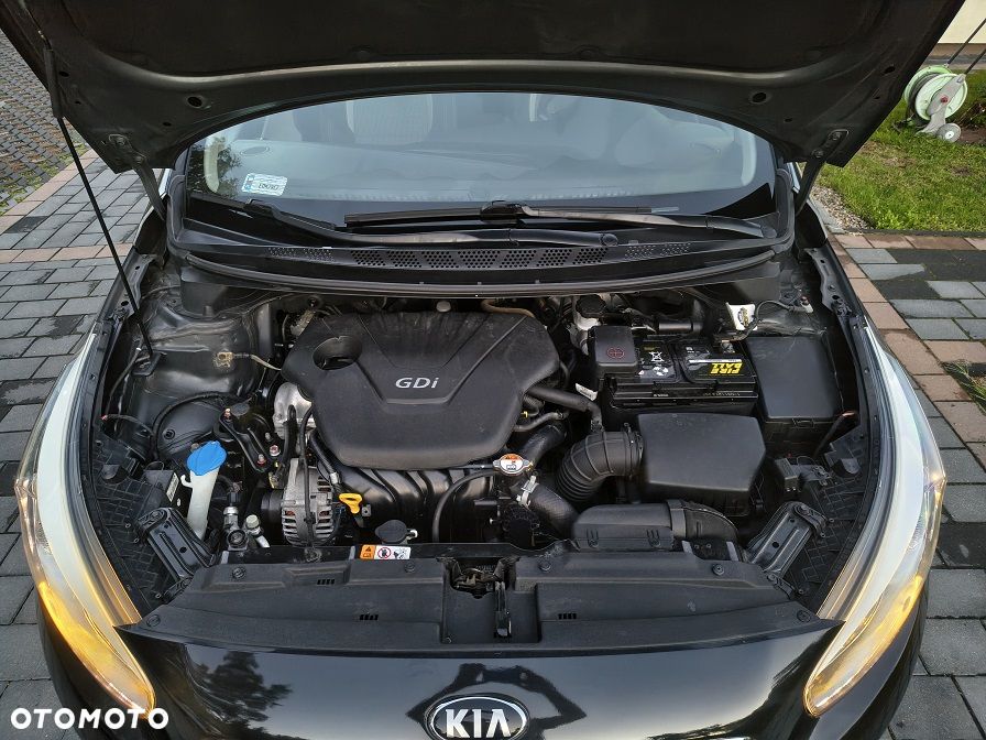 Kia Ceed 1.6 GDI L Business Line - 26