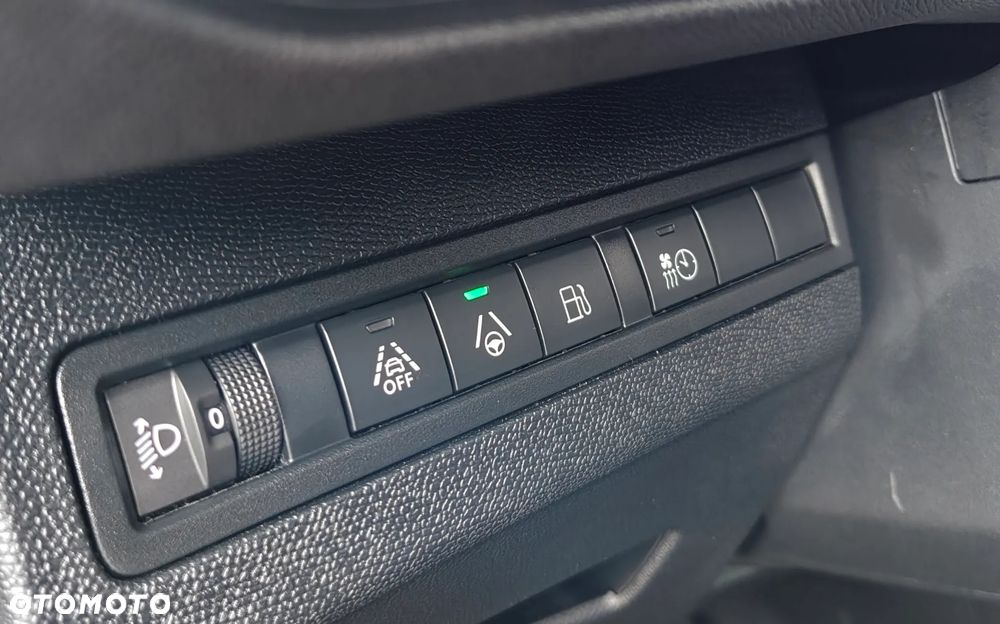 Peugeot 3008 1.6 PureTech Hybrid PHEV Allure Pack S&S EAT8 - 24