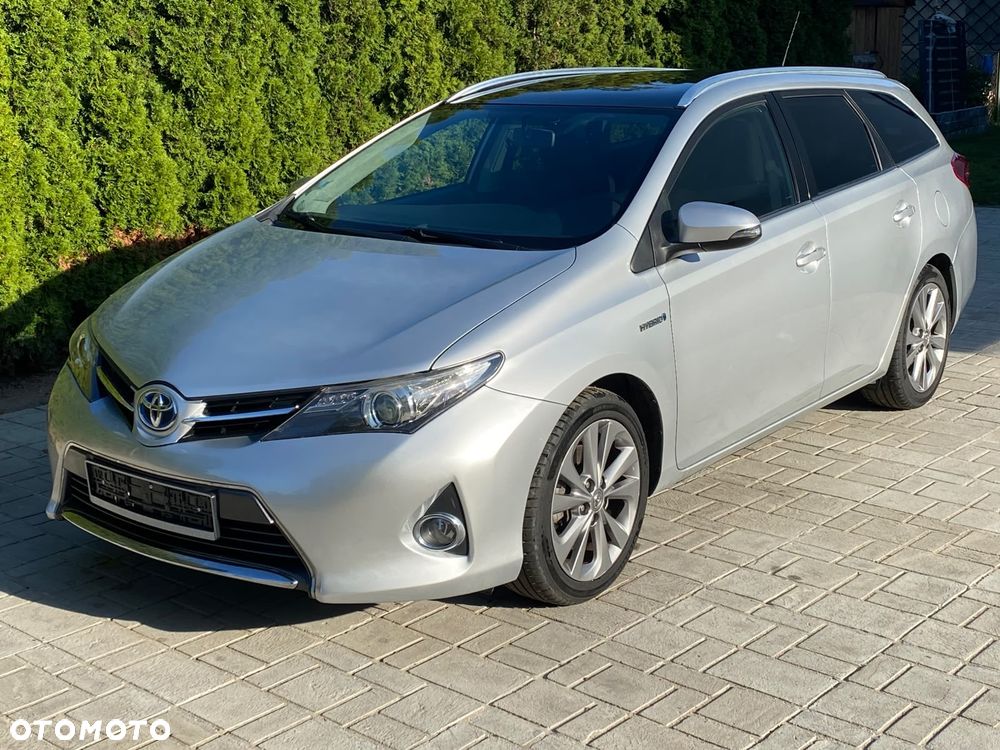 Toyota Auris - 2