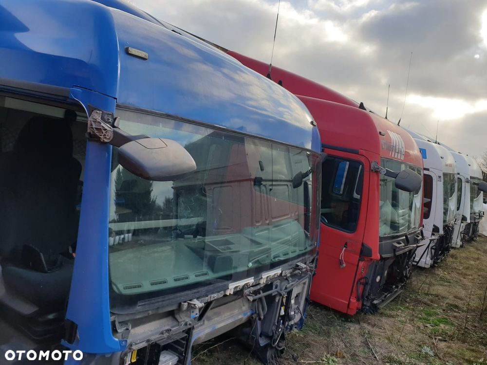 KABINA MAN TGX EURO 6 RÓŻNE KOLORY CENA 3000 ZŁ. - 2