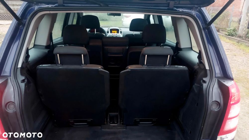 Opel Zafira 1.8 Enjoy - 16