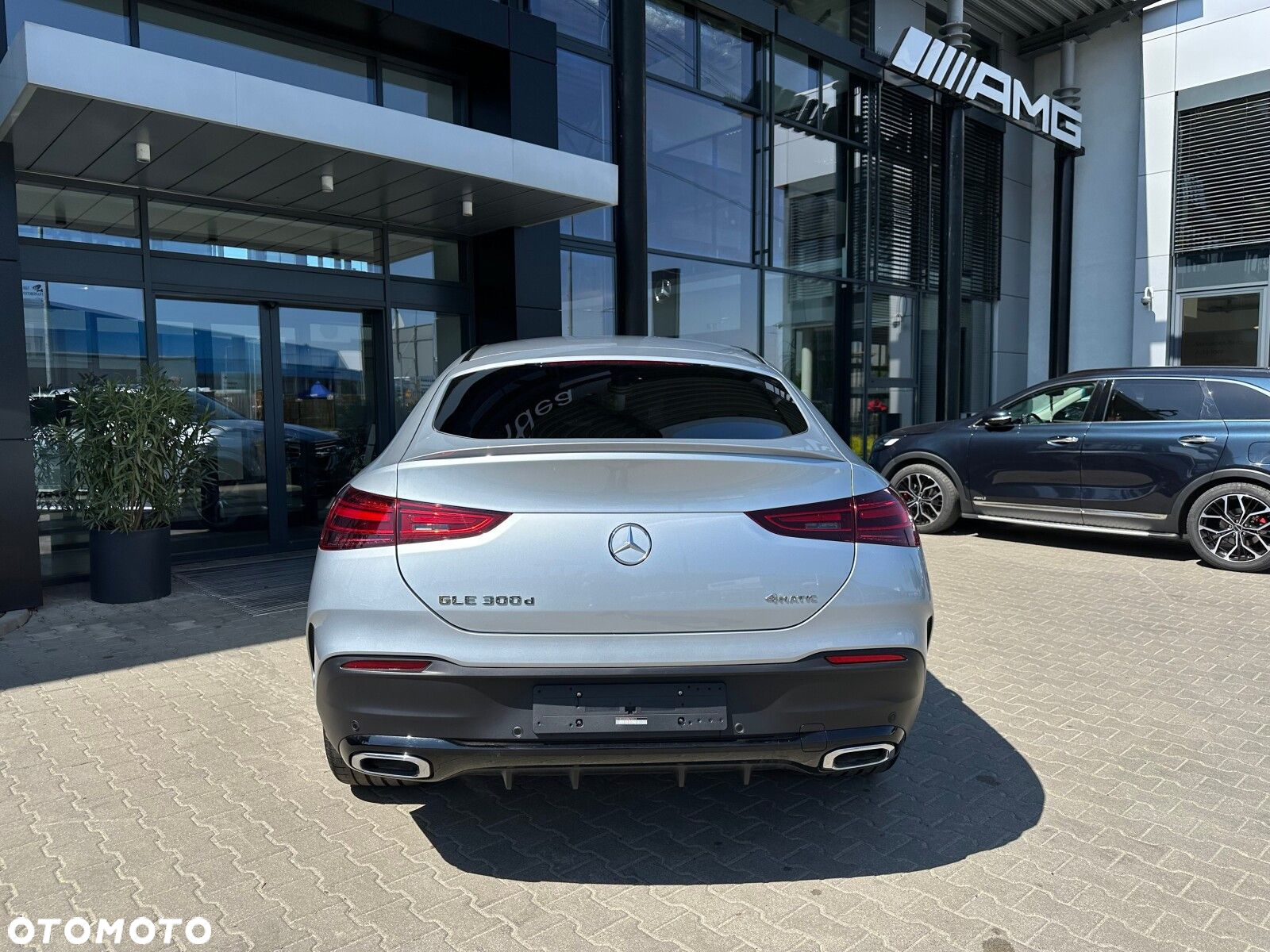 Mercedes-Benz GLE - 19