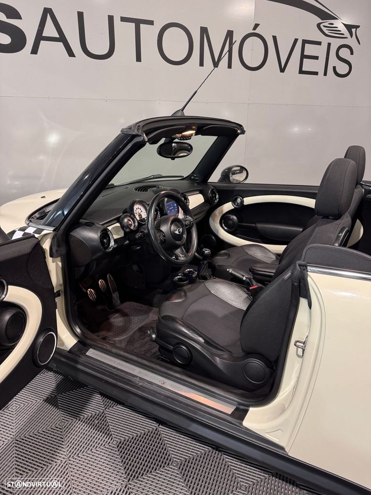 MINI Cabrio Cooper S - 36