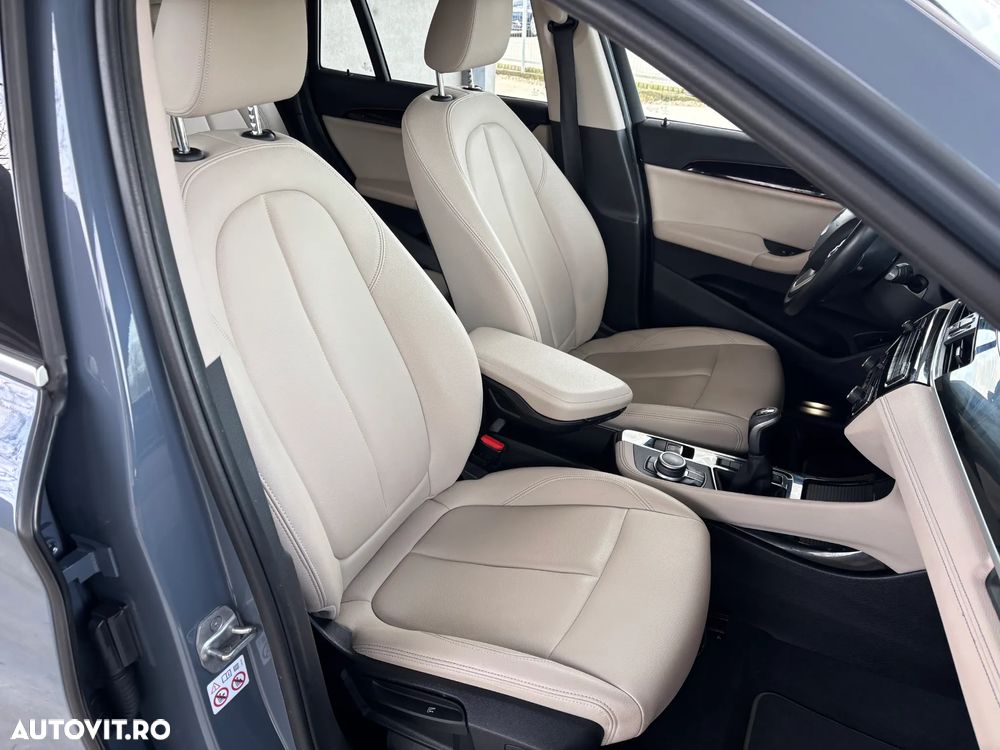 BMW X1 sDrive18d xLine - 34