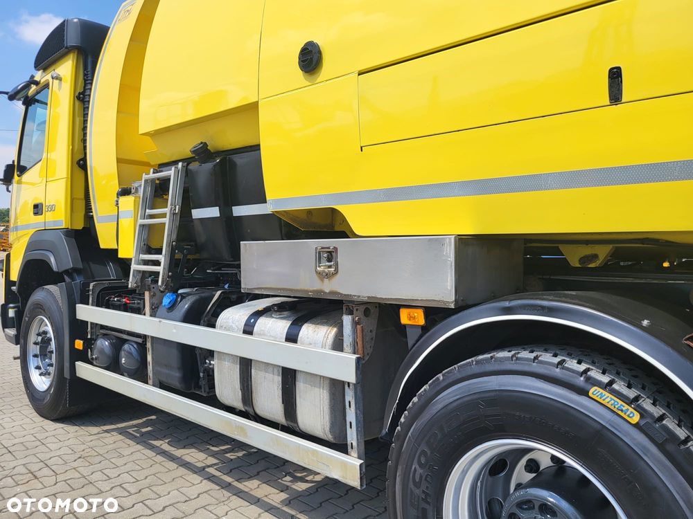 Volvo FMX 330 - 14