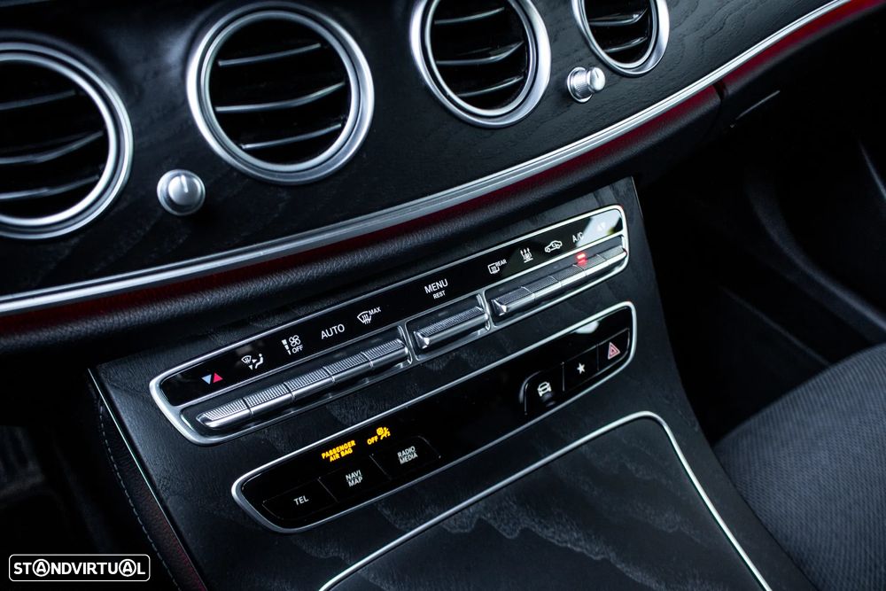 Mercedes-Benz E 300 de Avantgarde - 26