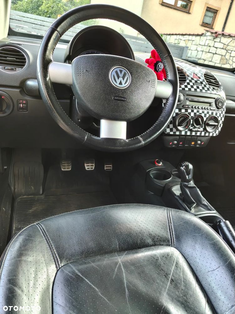 Volkswagen New Beetle 1.9 TDI - 24