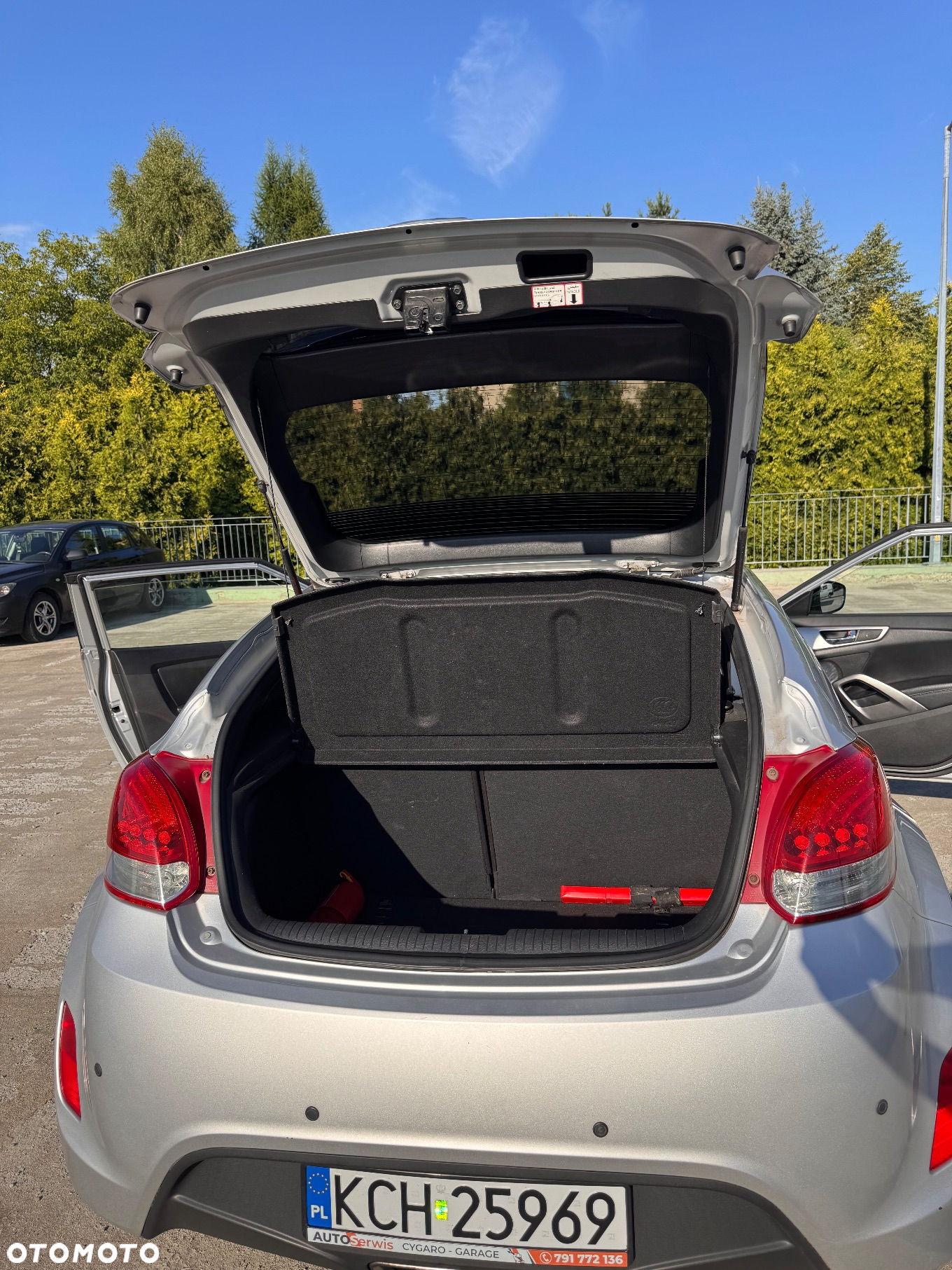 Hyundai Veloster 1.6 GDI Comfort - 13