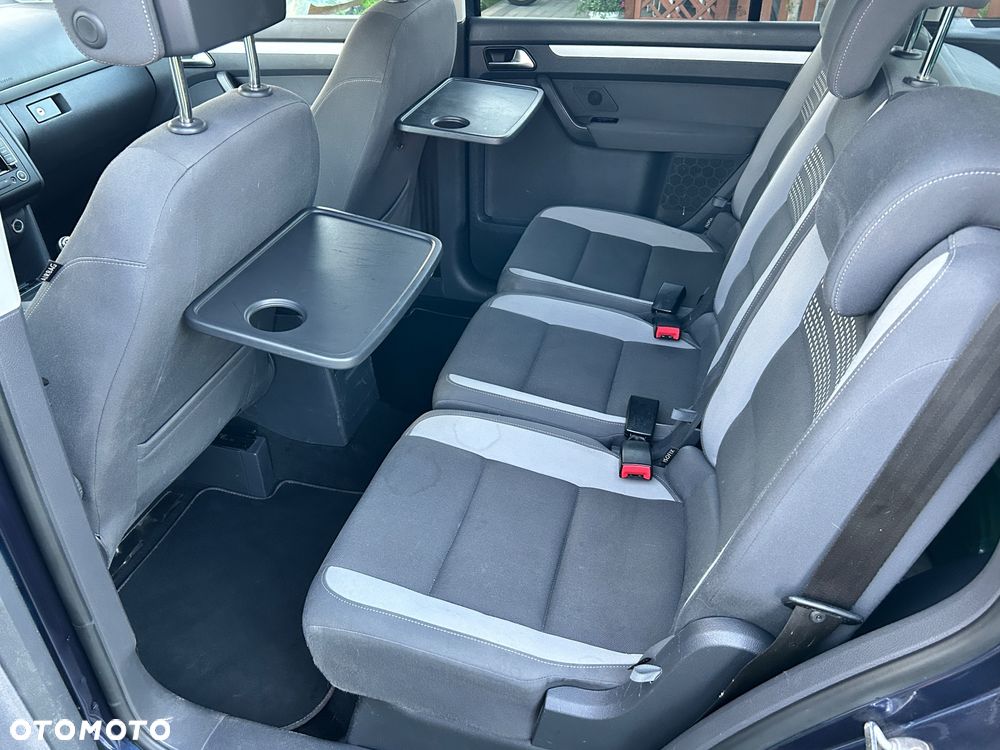 Volkswagen Touran 1.6 TDI DPF Life - 24