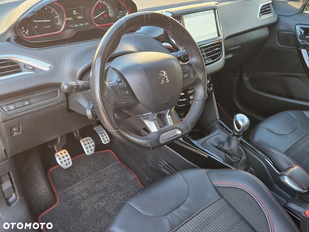 Peugeot 2008 PureTech 130 Stop&Start GT-Line Edition - 12