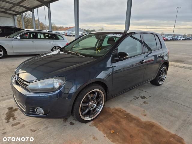 Volkswagen Golf 1.6 TDI DPF Highline