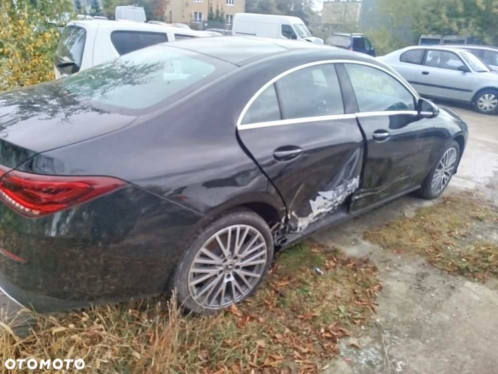 Mercedes-Benz CLA - 4