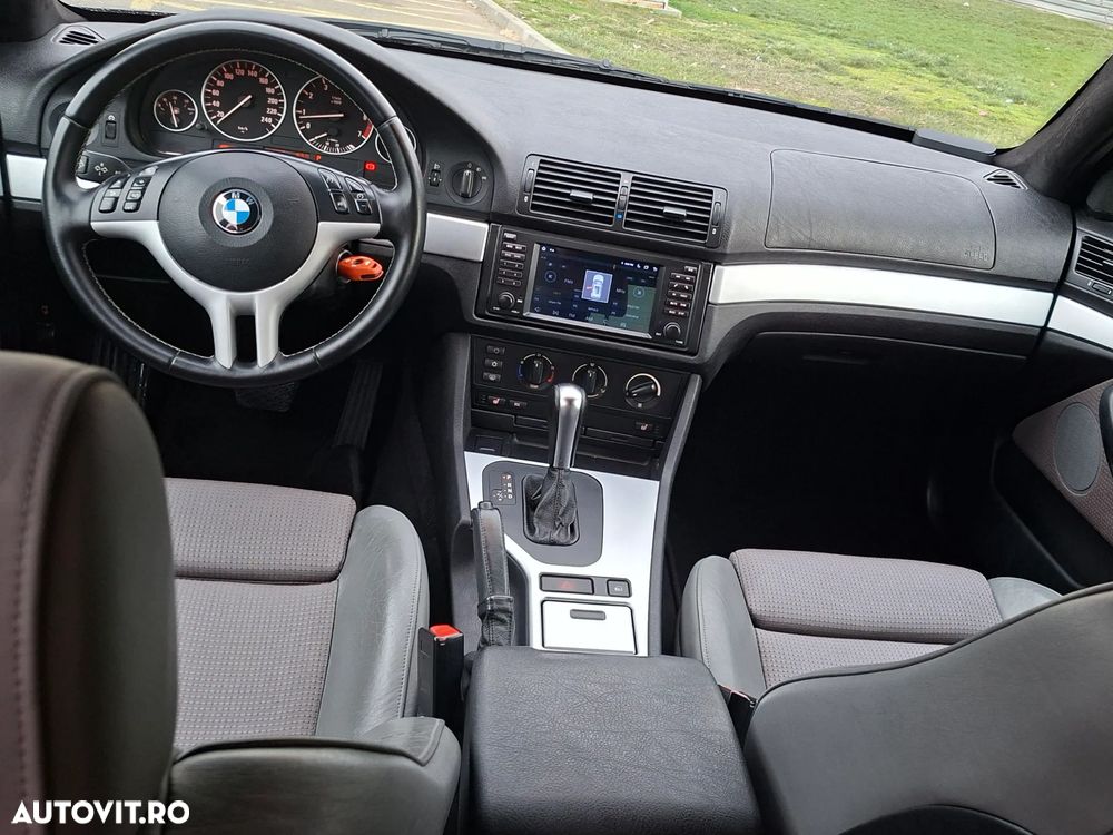 BMW Seria 5 520iA - 2