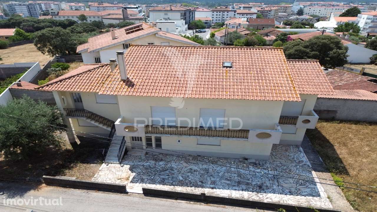 Moradia de Sonho no Centro de Fátima - Grande imagem: 4/40