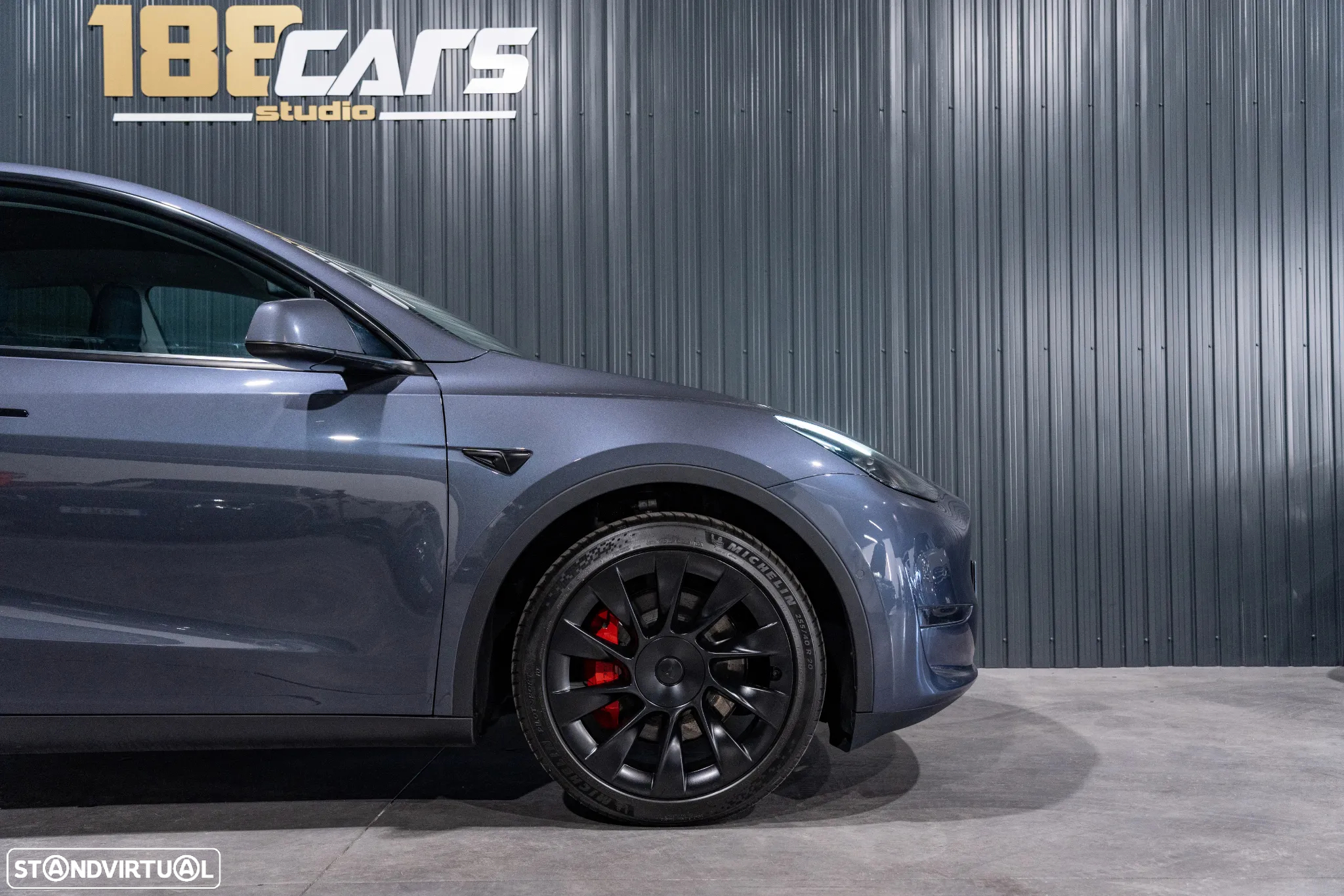 Tesla Model Y Long Range Dual Motor AWD - 41