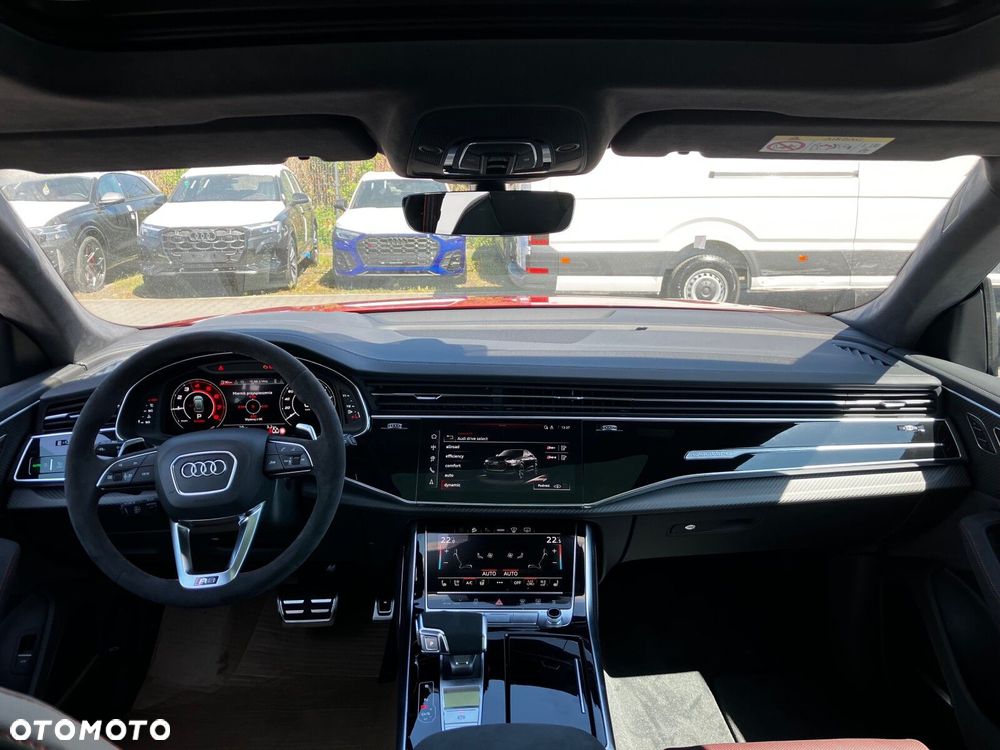 Audi RS Q8 - 12