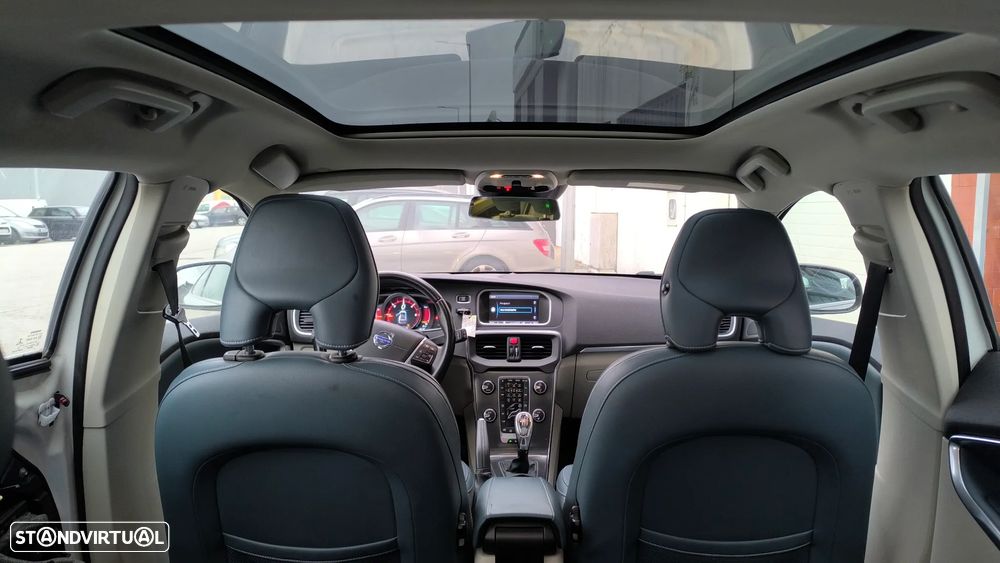 Volvo V40 1.6 D2 Eco Summum - 21