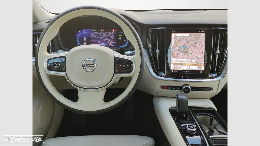 Volvo V60 2.0 T6 AWD TE Plus Bright — fotografia 14