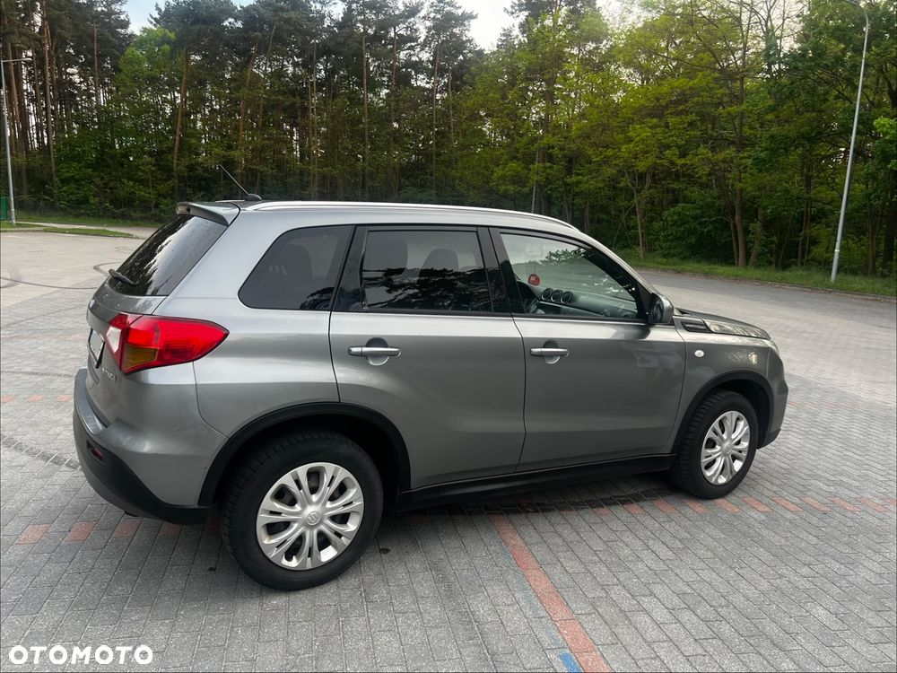 Suzuki Vitara 1.6 Elegance 2WD - 4