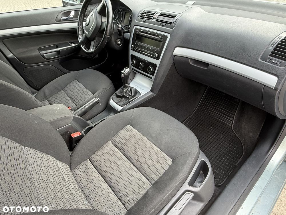 Skoda Octavia 1.6 TDI DPF Elegance - 12