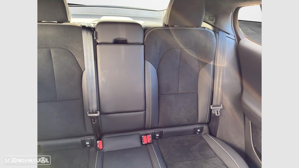 Volvo EC40 82 kWh Single Motor Extended Range Plus - 14