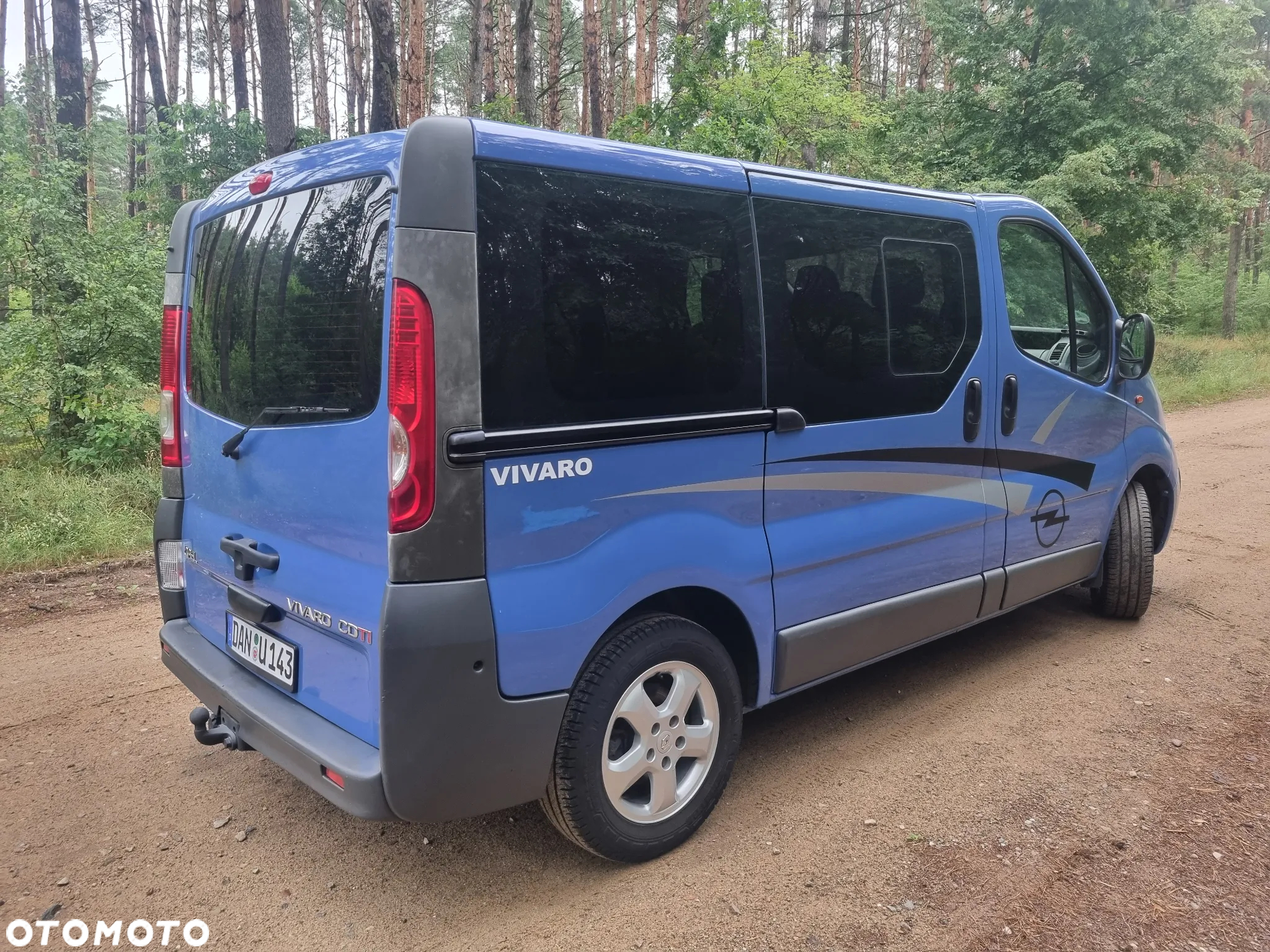 Opel Vivaro 2.5 CDTI L1H1 - 20