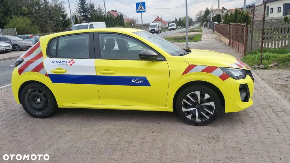 Peugeot 208 1.2 PureTech Business S&S - 10