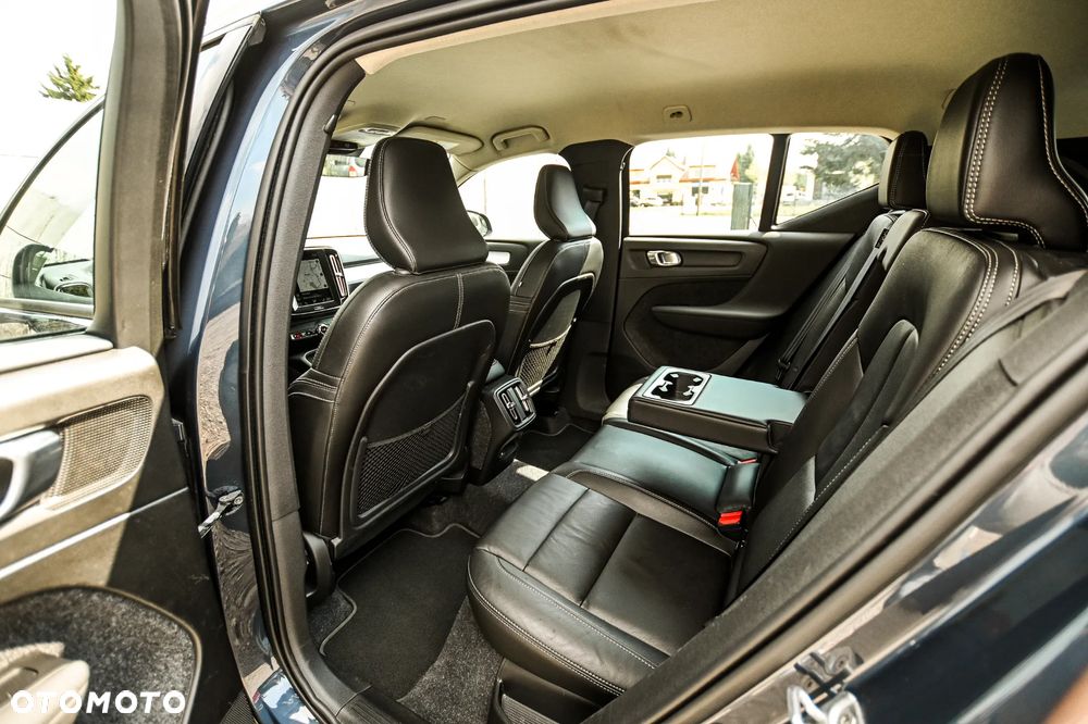 Volvo XC 40 T2 Core - 32