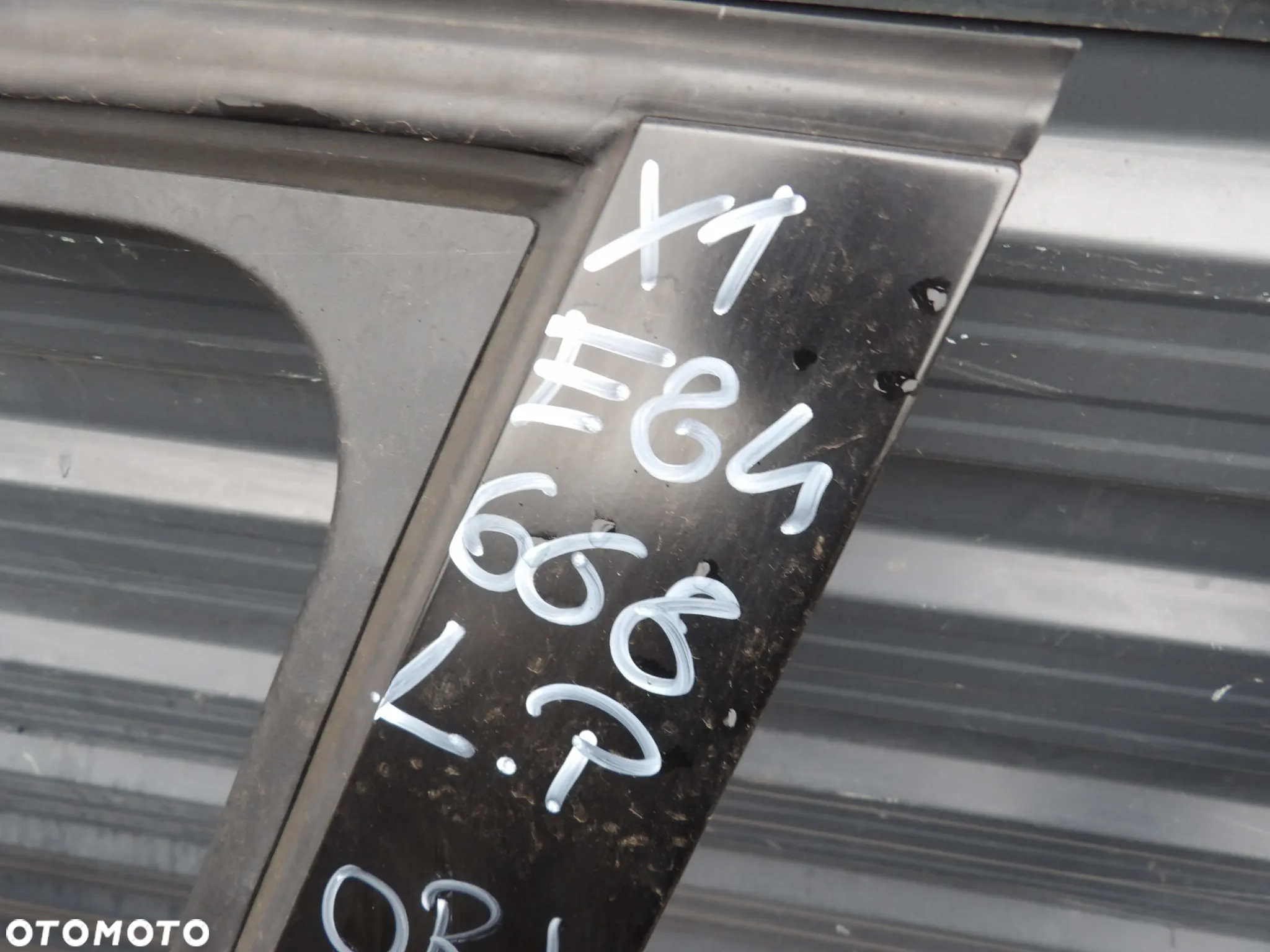BMW - E84,X1 - KOLOR 668 - DRZWI LEWY PRZÓD - ORYGINAŁ - 2