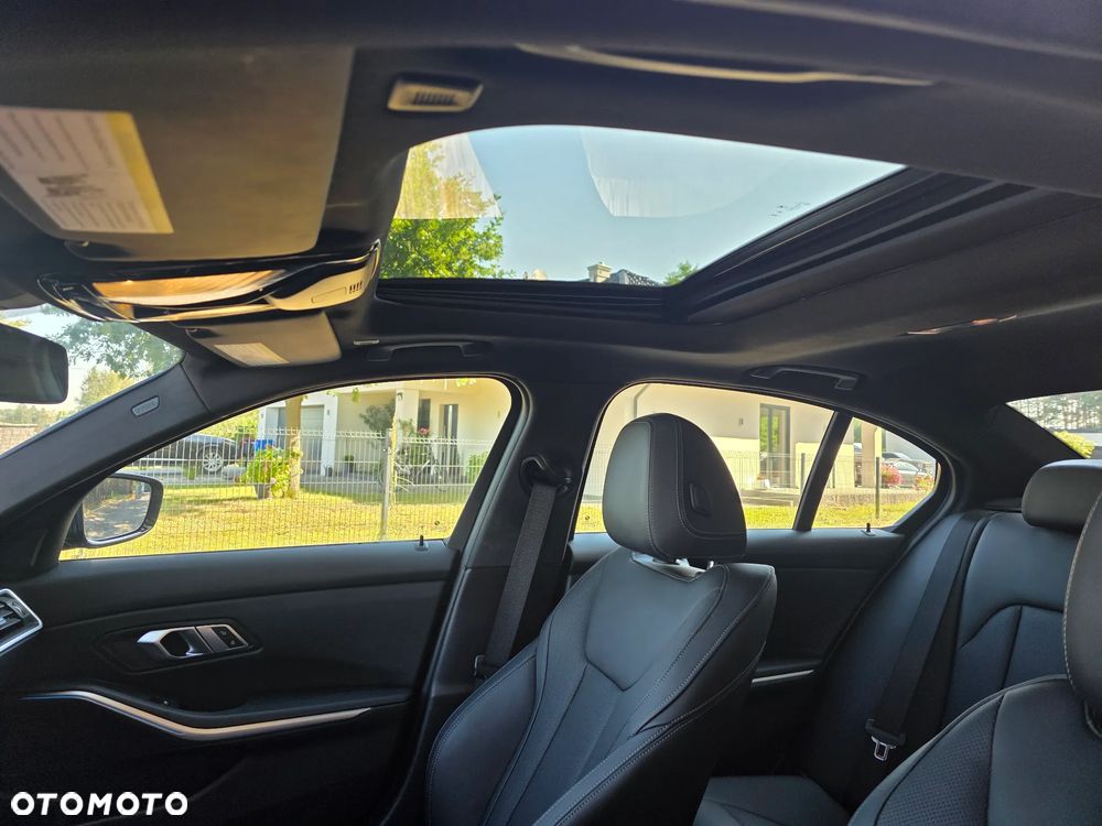 BMW Seria 3 - 17