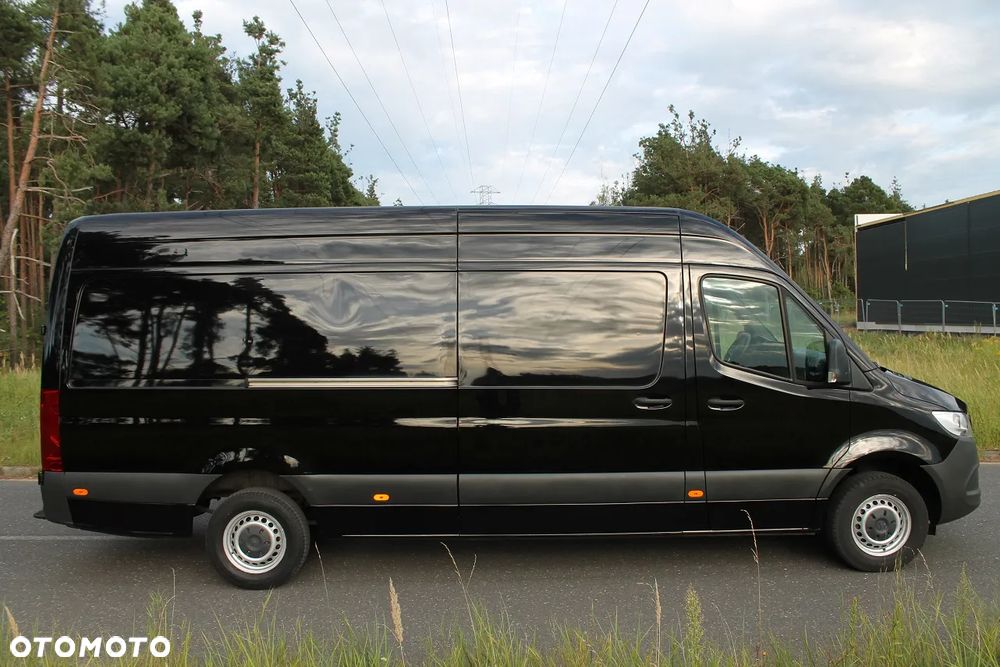 Mercedes-Benz Sprinter - 10