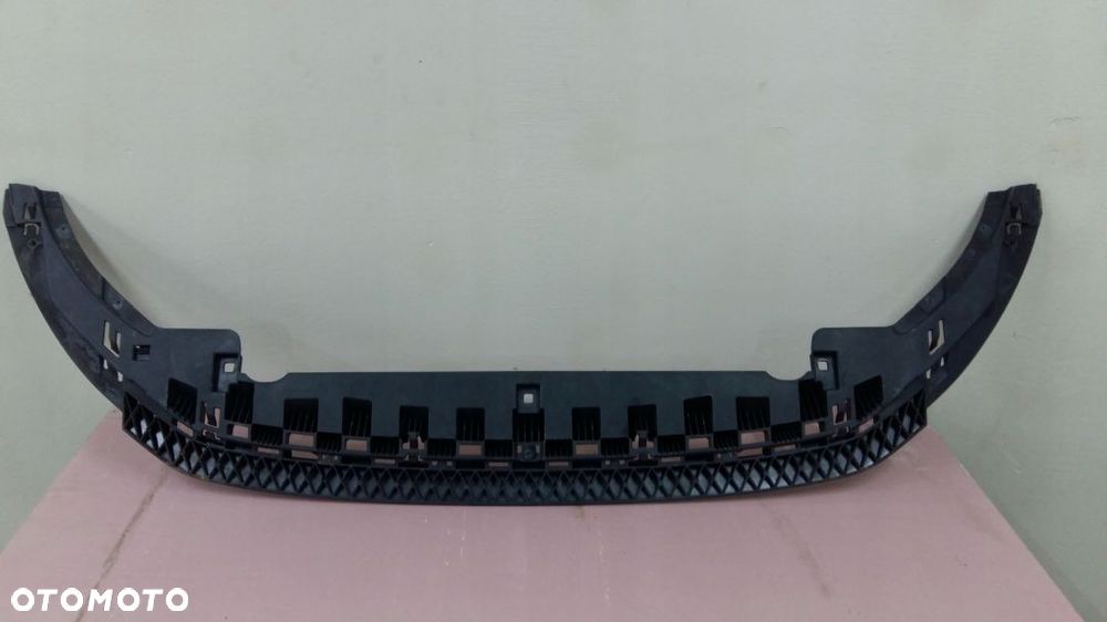 OSŁONA ZDERZAK DYFUZOR AUDI A3 8V SEDAN 8V5807233 - 2