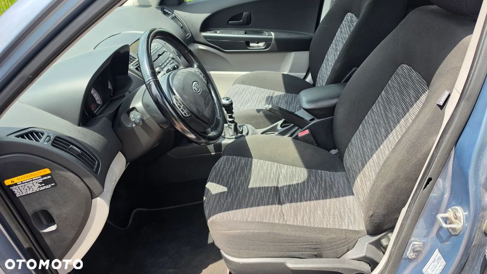 Kia Ceed 1.4 CVVT LX - 13