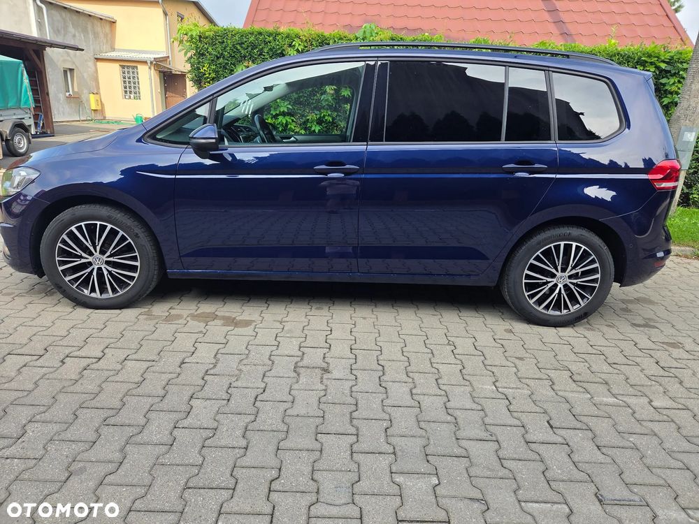 Volkswagen Touran 2.0 TDI SCR UNITED - 2