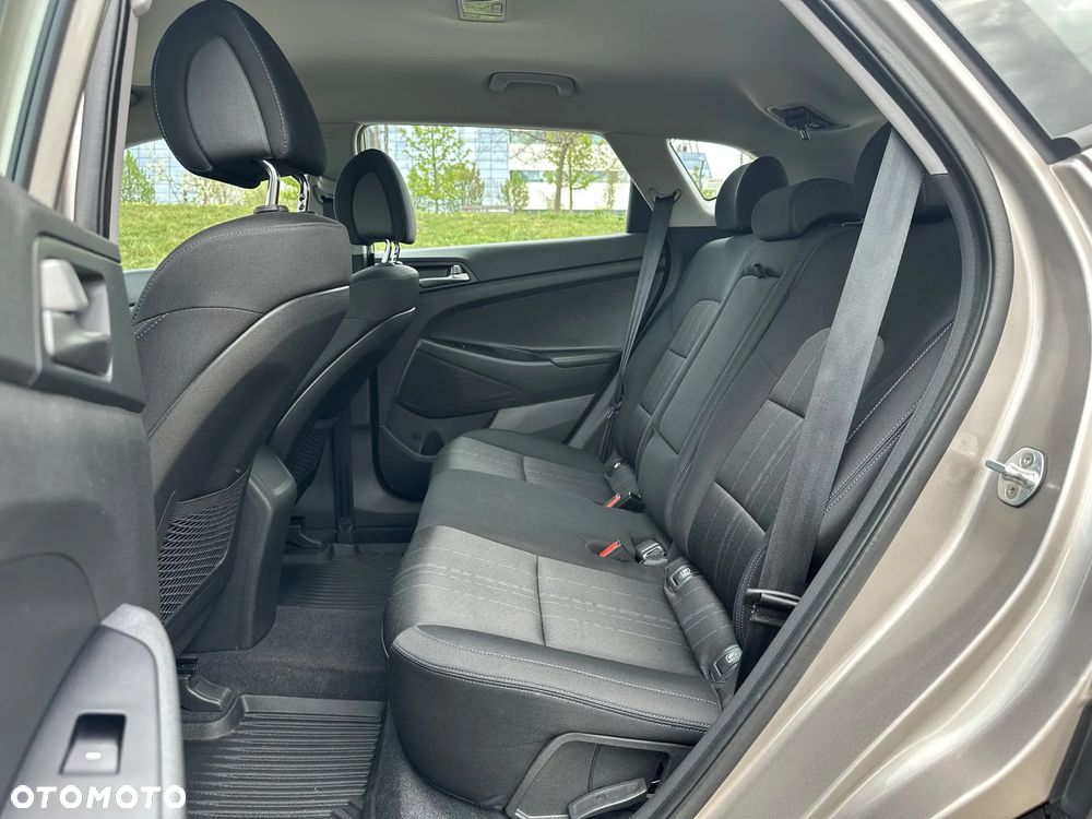 Hyundai Tucson 1.6 GDI BlueDrive Classic 2WD - 10