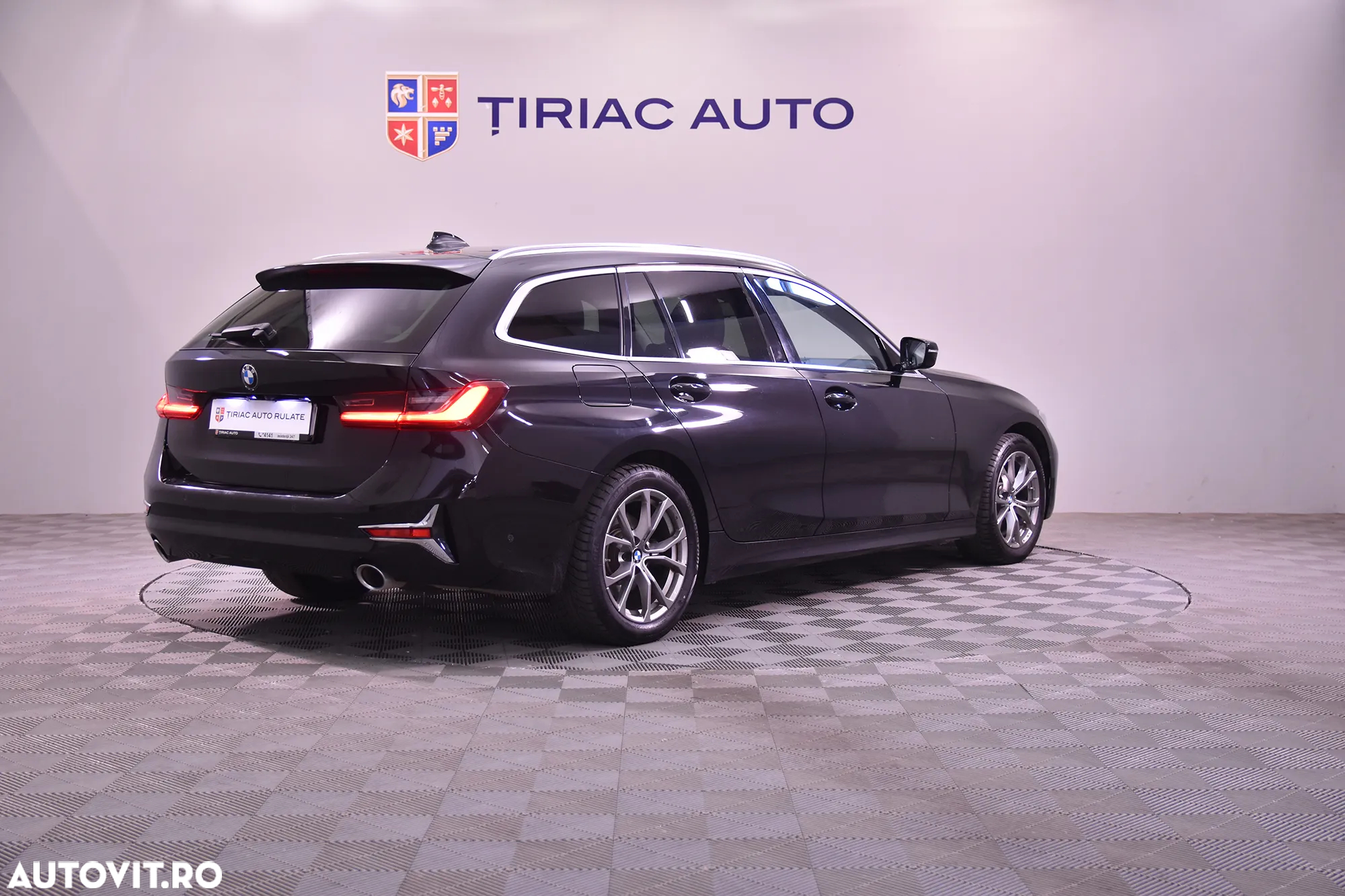 BMW Seria 3 320d xDrive AT - 5