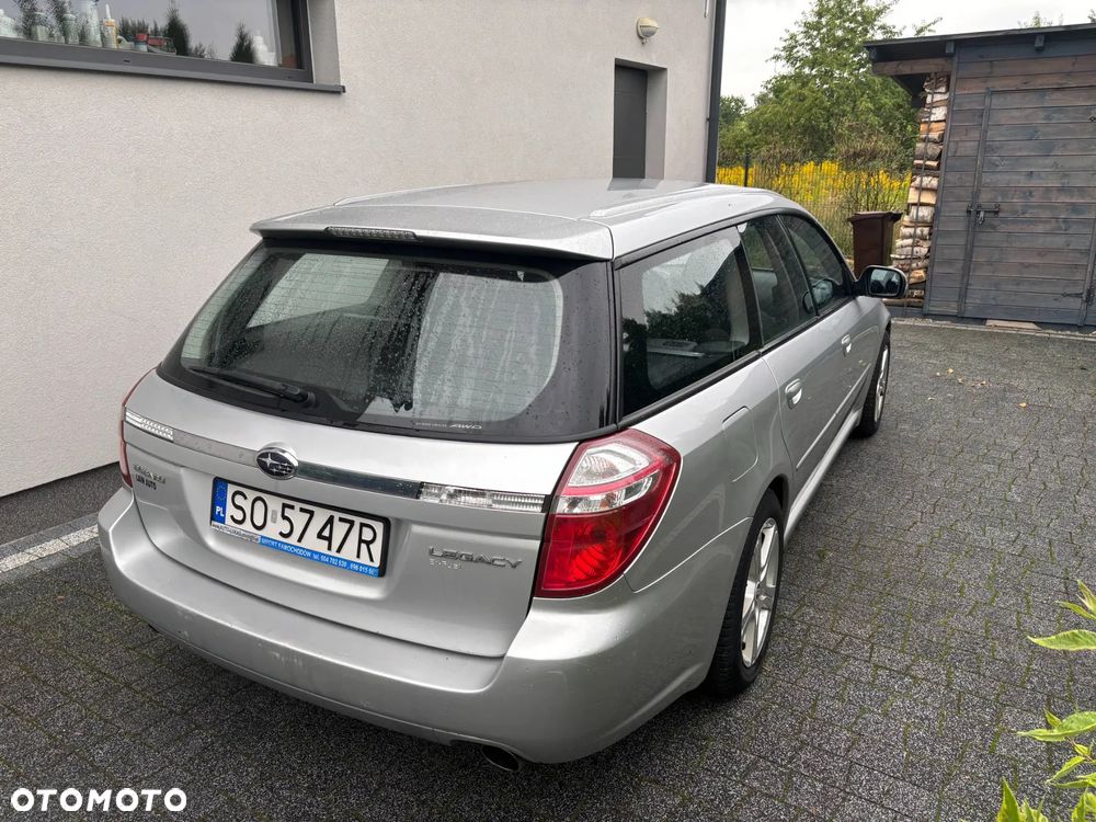 Subaru Legacy - 7