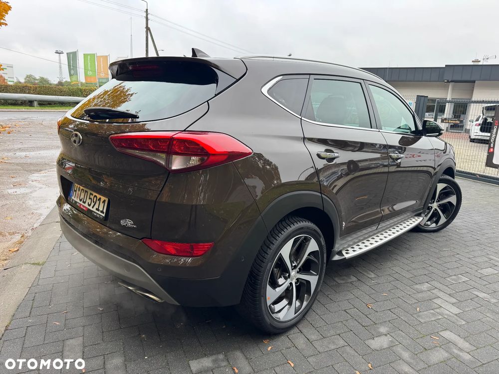 Hyundai Tucson - 11