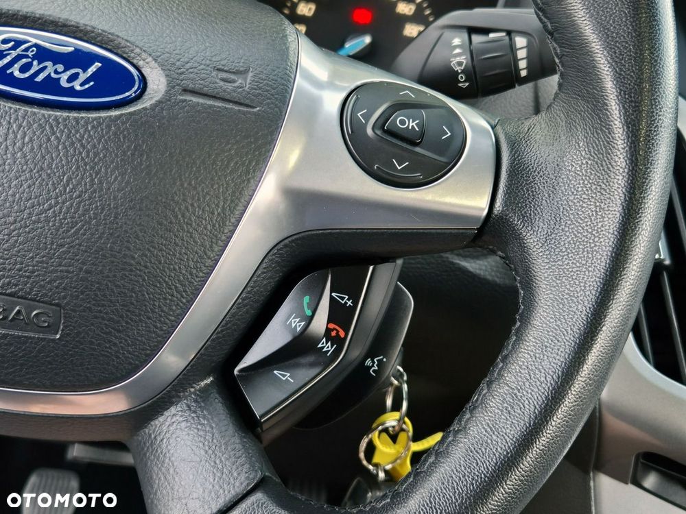 Ford Focus 1.6 Titanium - 32