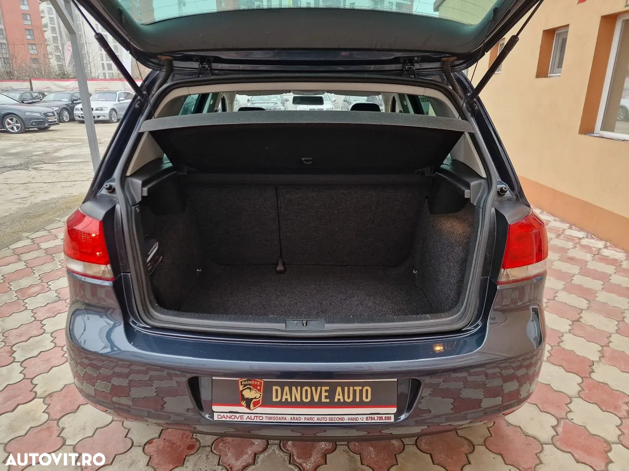 Volkswagen Golf 1.4 Edition - 11