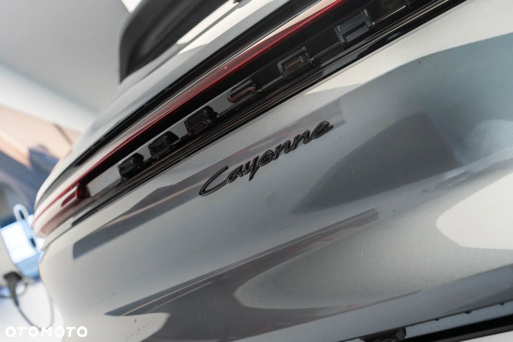 Porsche Cayenne ver-s - 38