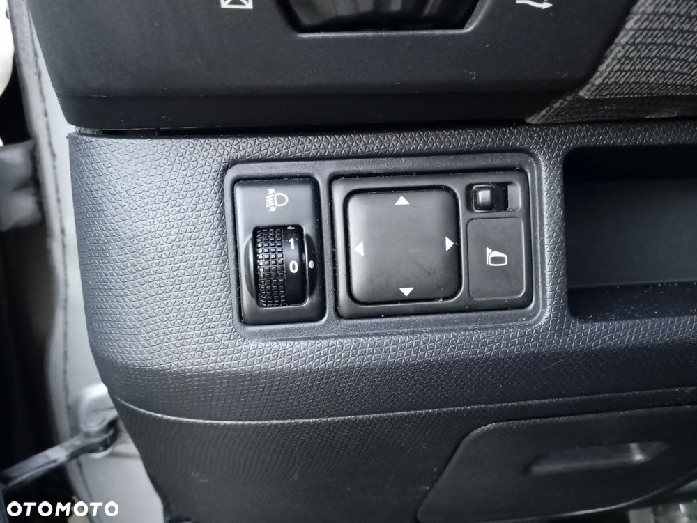 Nissan Micra 1.3 GX - 23