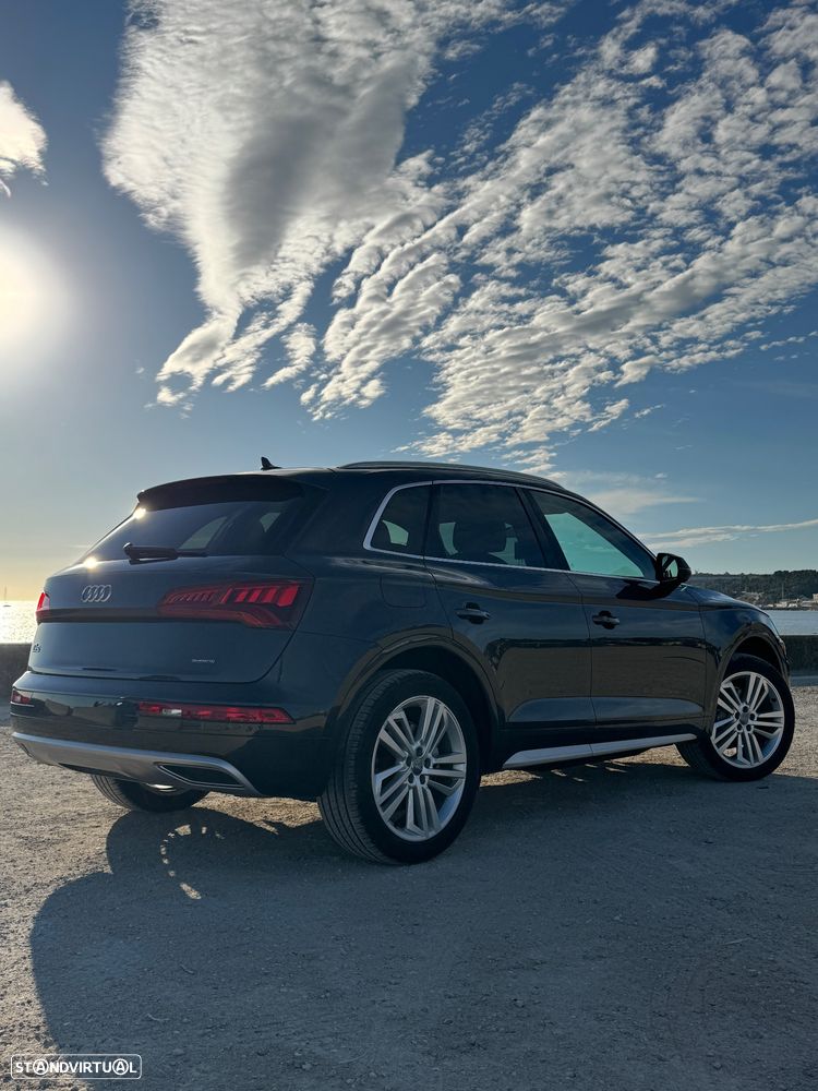 Audi Q5 — photo 3