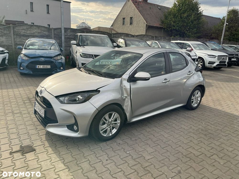 Toyota Yaris Hybrid 1.5 Active - 3