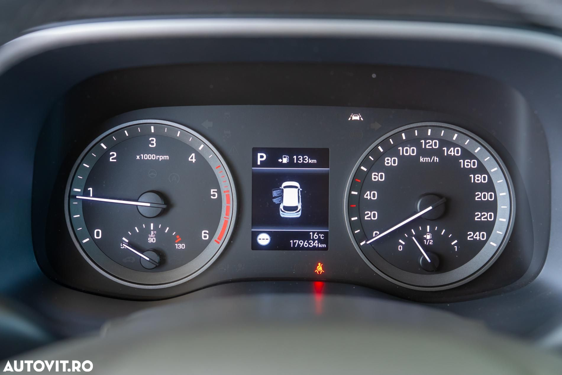 Hyundai Tucson blue 1.6 CRDi 2WD DCT Style - 14