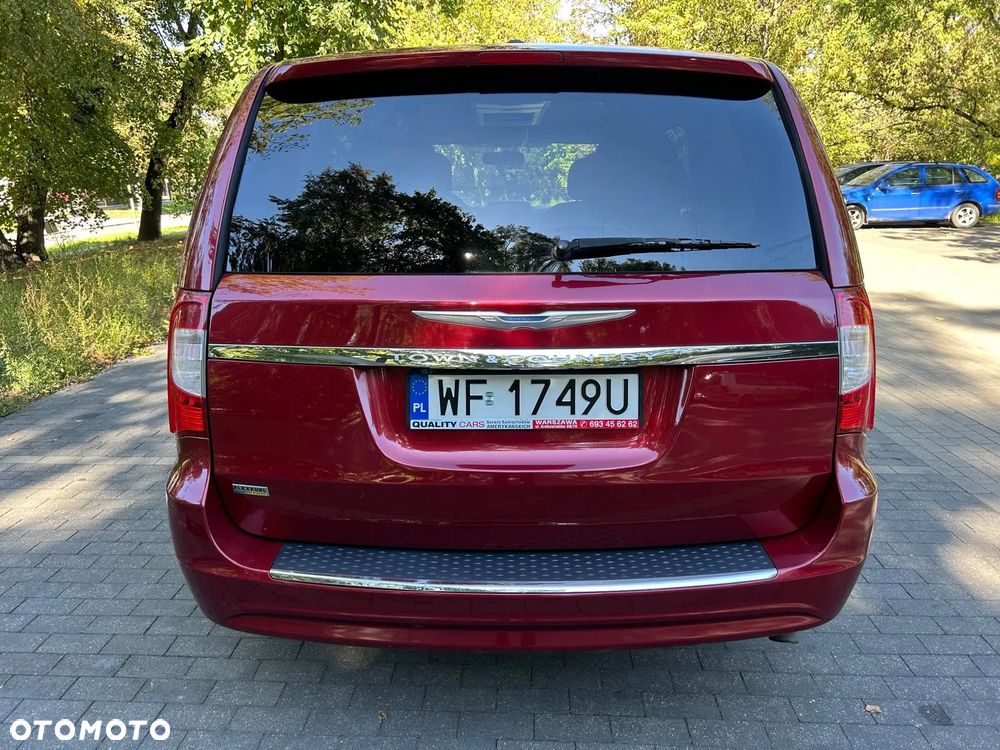 Chrysler Town & Country 3.6 Touring - 27