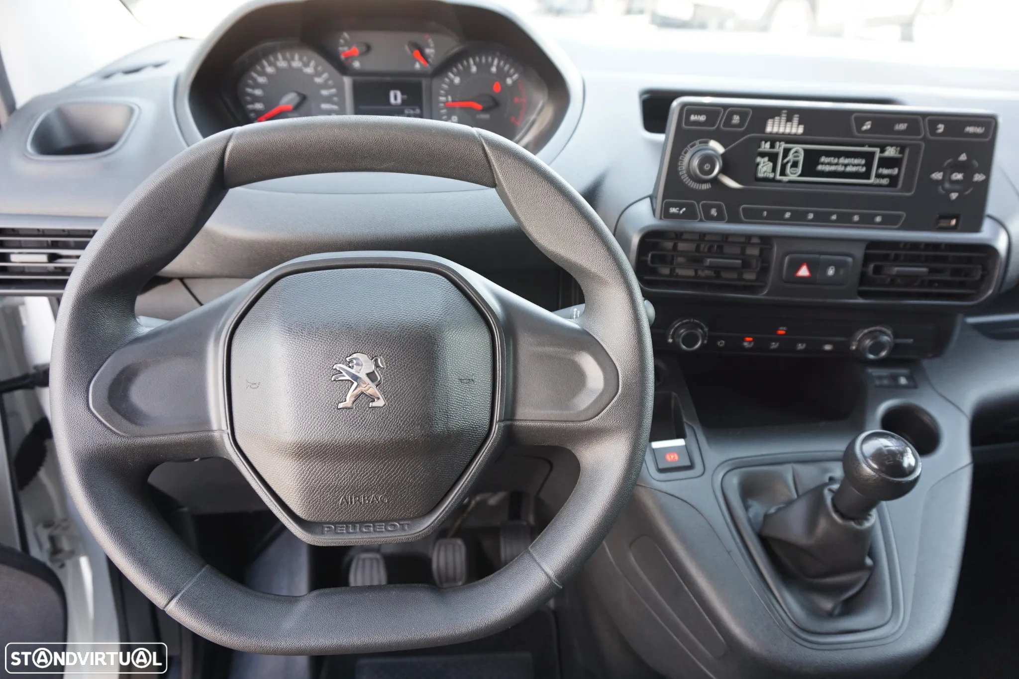 Peugeot Partner hdi 3 lug. Pro IVA dedutível - 27