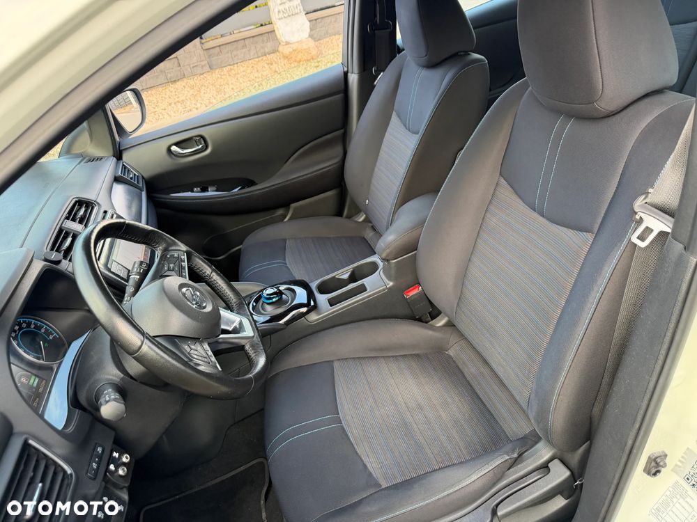 Nissan Leaf 40kWh Tekna - 11
