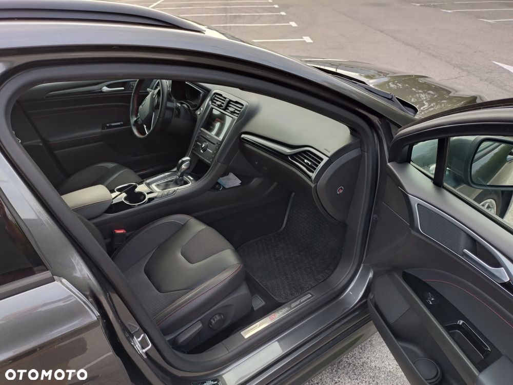 Ford Mondeo 1.5 EcoBoost ST-Line X - 17